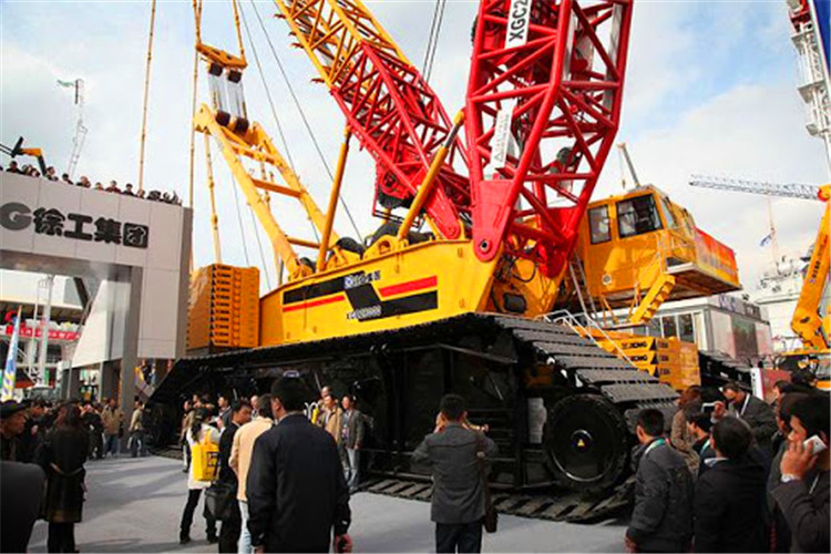 XCMG official 2000 ton construction lift machine crawler crane XGC28000 for sale